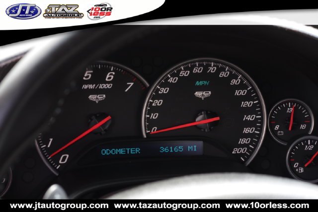Used 2013 Chevrolet Corvette Convertible w/ 3LT Preferred Equipment Group RWD image 22