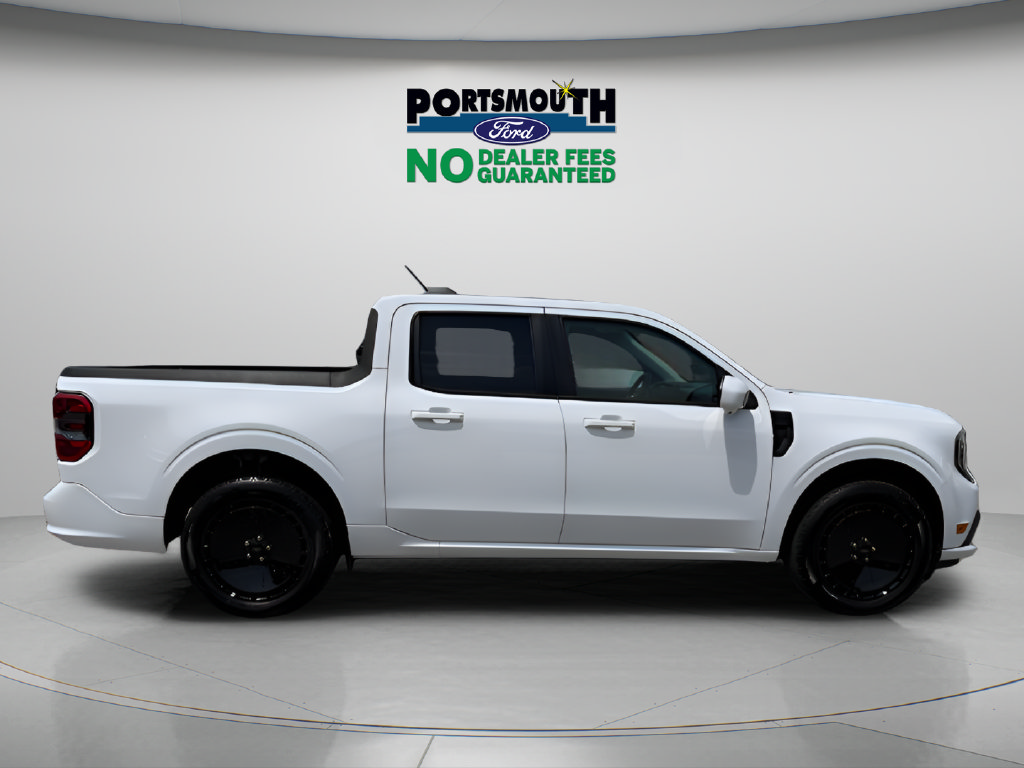 Used 2025 Ford Maverick Lobo AWD/4WD image 6