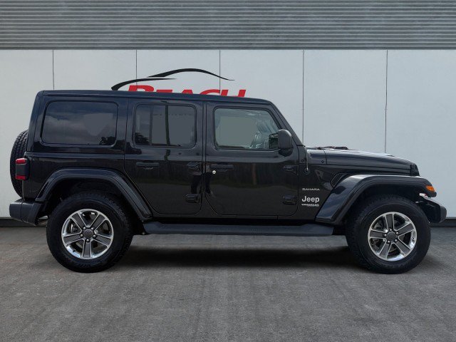 Used 2021 Jeep Wrangler Unlimited Sahara AWD/4WD image 9