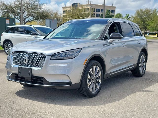Certified 2022 Lincoln Corsair Reserve w/ Luxury Package image 3
