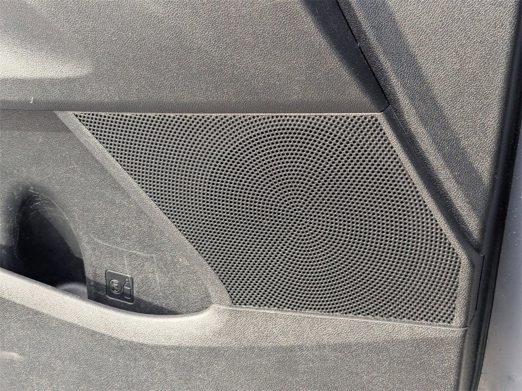 Used 2024 Kia Sorento S image 15