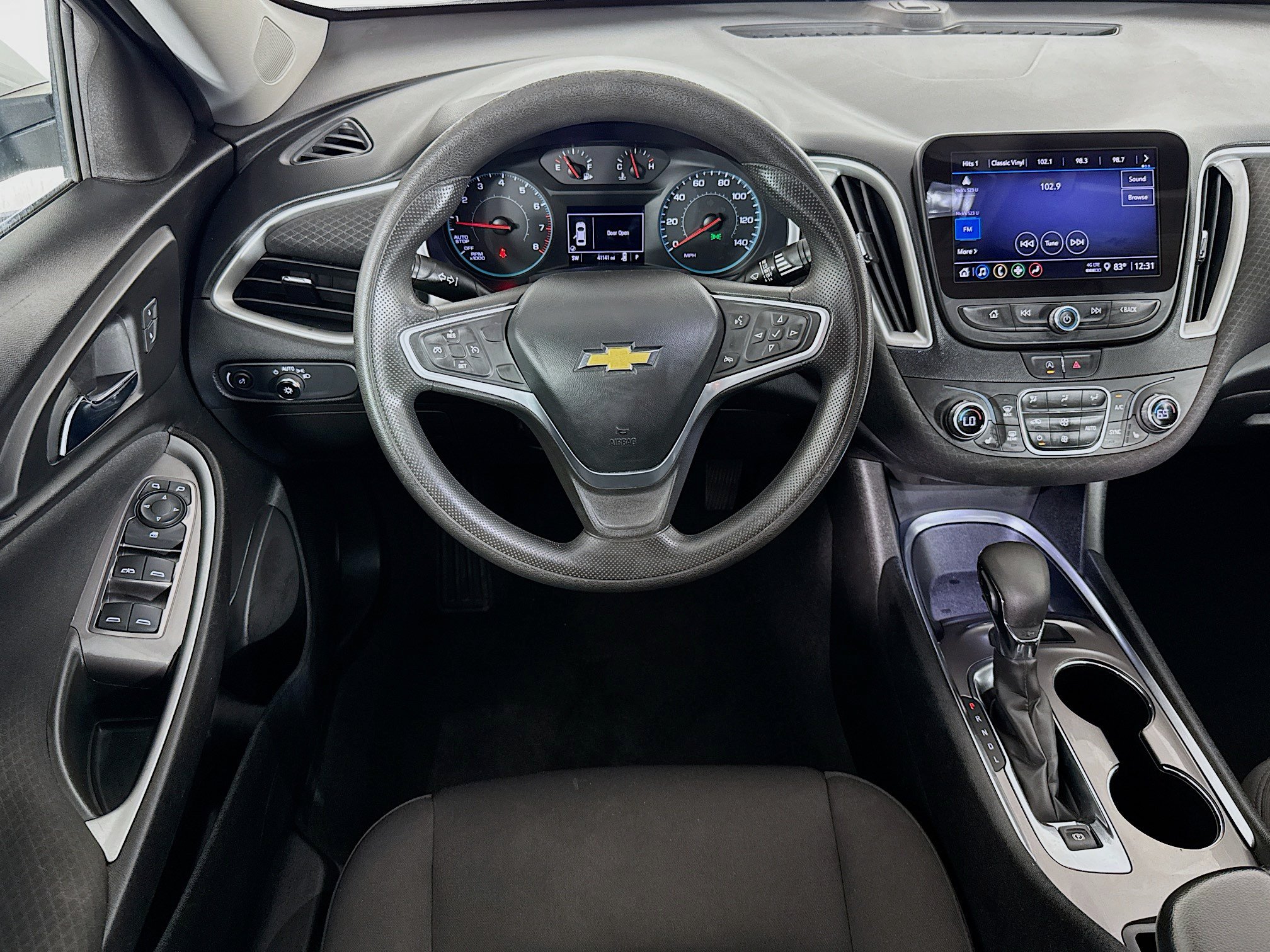 Used 2022 Chevrolet Malibu LT FWD image 16