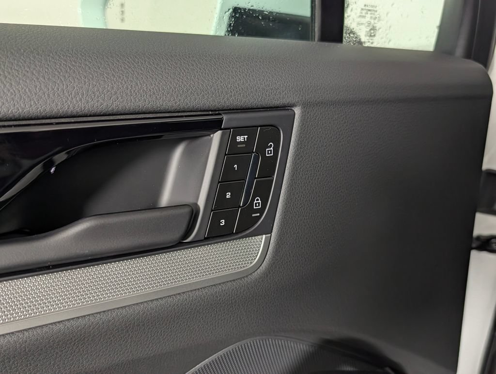 New 2026 Porsche Cayenne AWD/4WD image 26