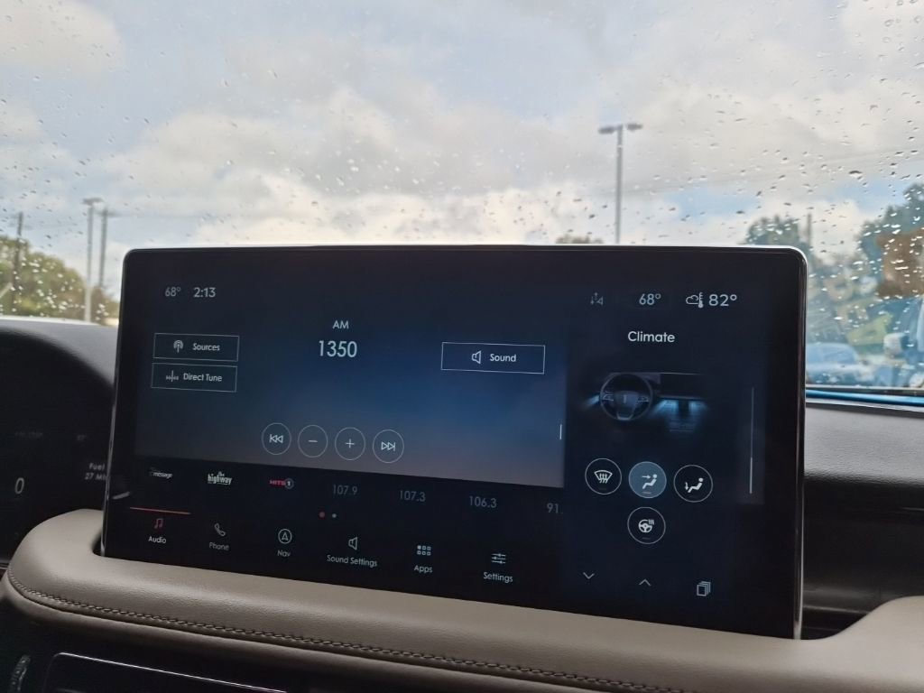 Used 2022 Lincoln Nautilus Reserve w/ Equipment Group 201A image 39