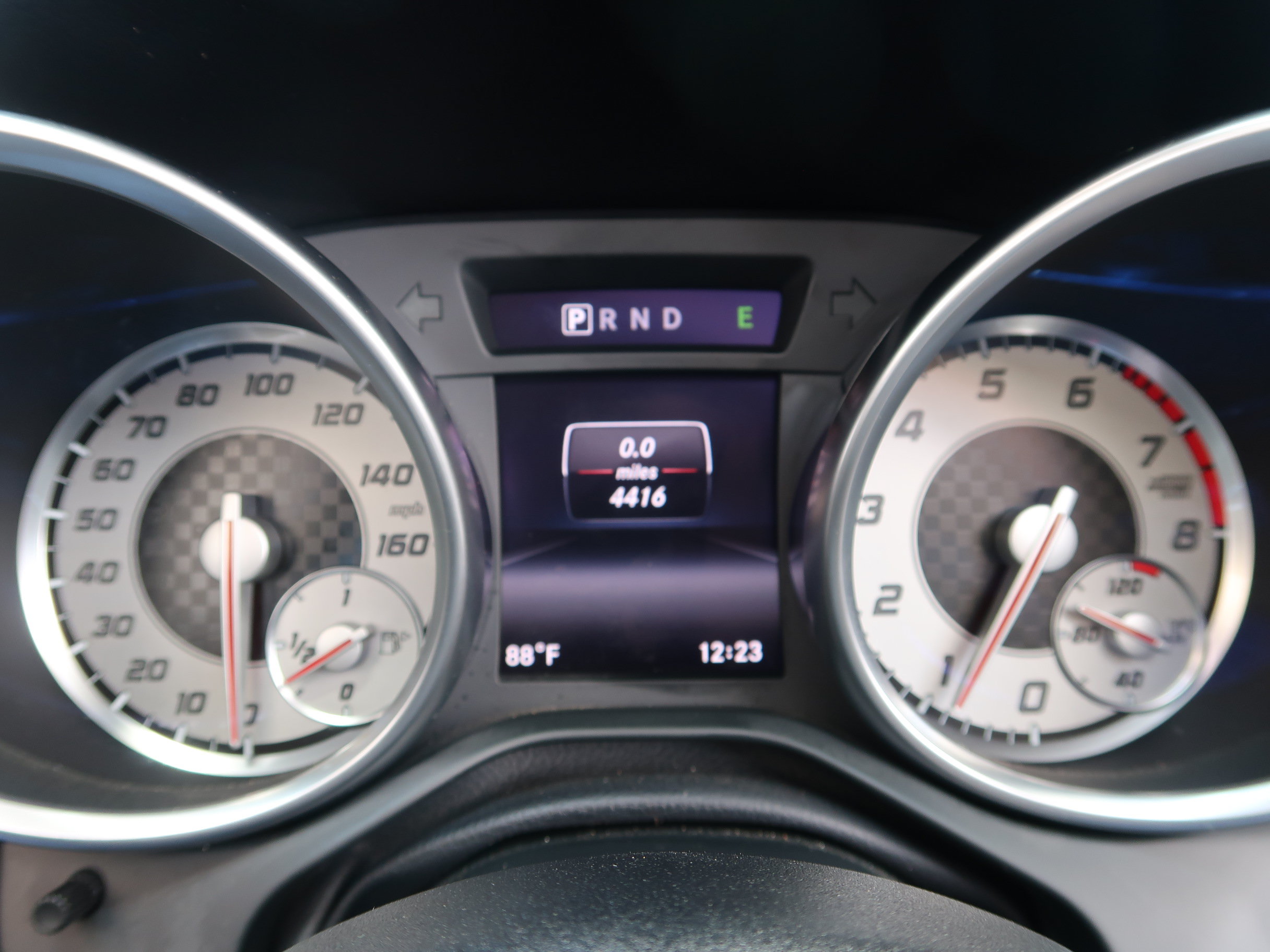 Used 2015 Mercedes-Benz SLK 250 image 28