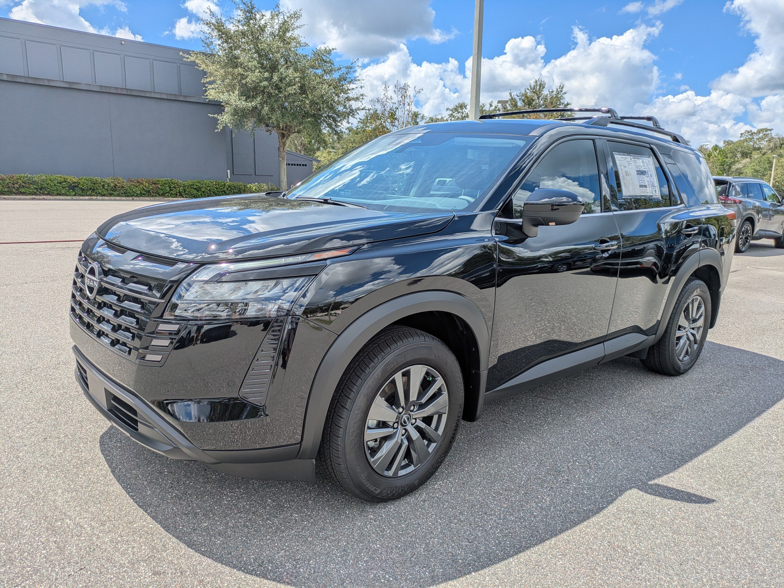 New 2026 Nissan Pathfinder SV FWD image 8