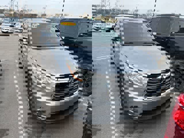 Used 2016 Toyota Highlander Plus image 20