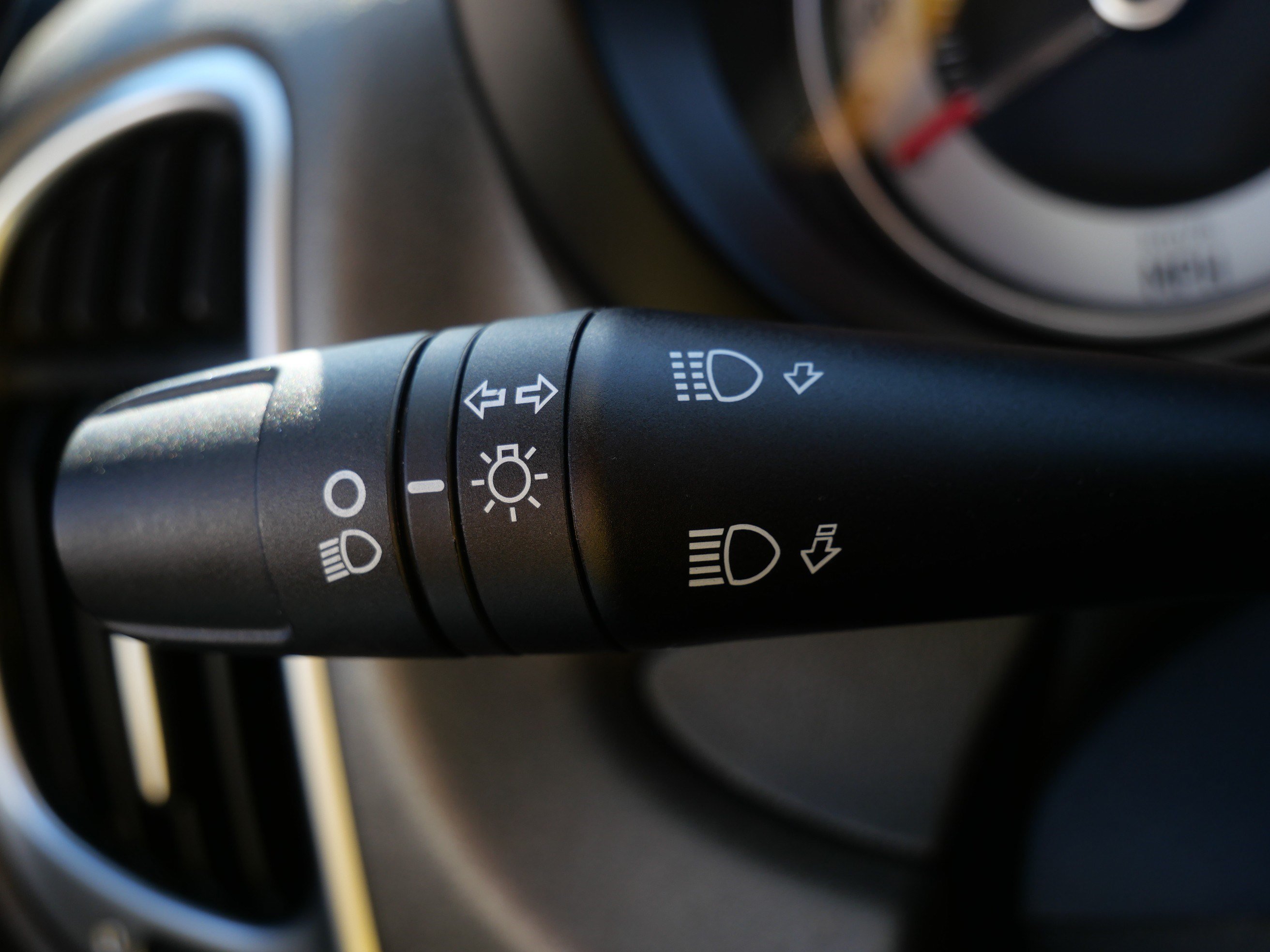 Used 2014 FIAT 500L Trekking FWD image 29