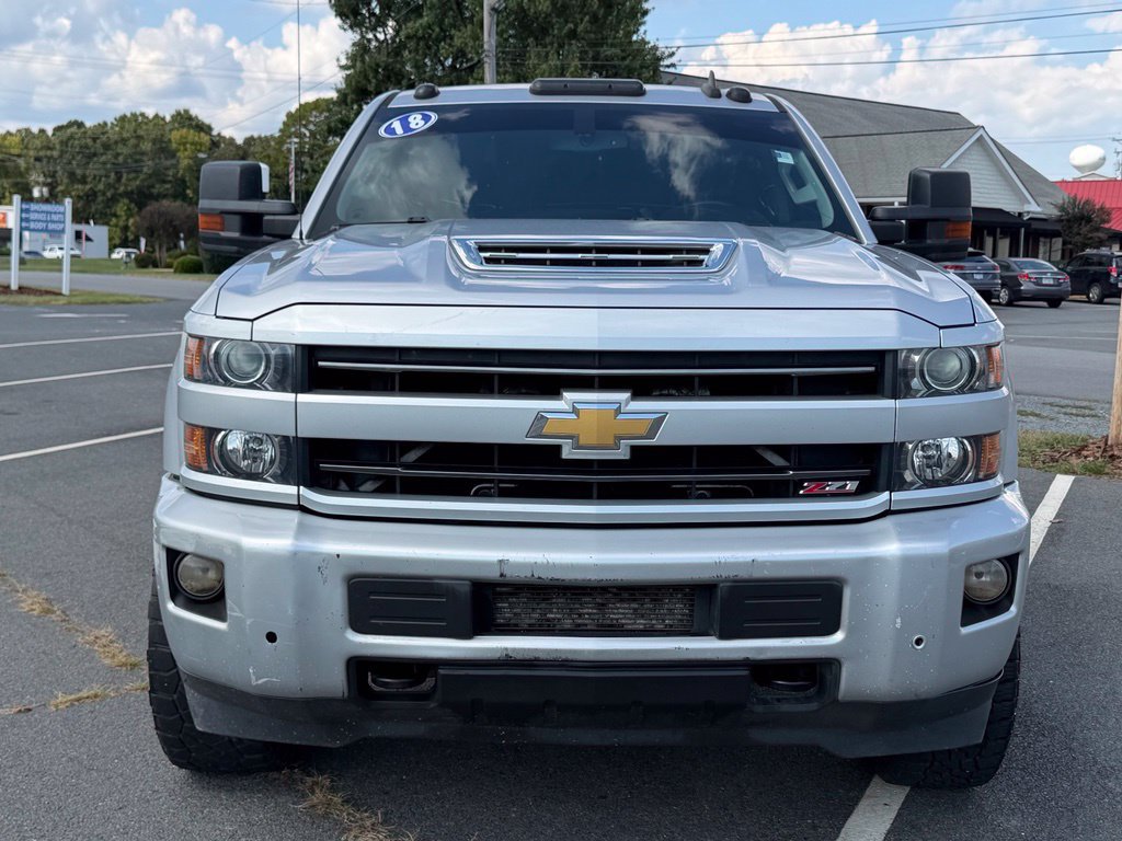 Used 2018 Chevrolet Silverado 2500 LT w/ LT Fleet Convenience Package AWD/4WD image 9