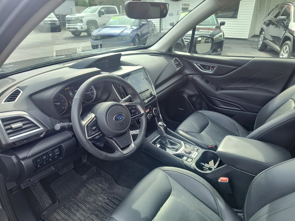 Used 2019 Subaru Forester Touring w/ Popular Package #3 image 13