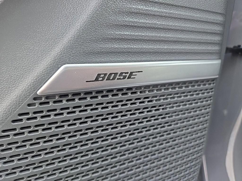 Used 2025 Hyundai Santa Fe Calligraphy image 12