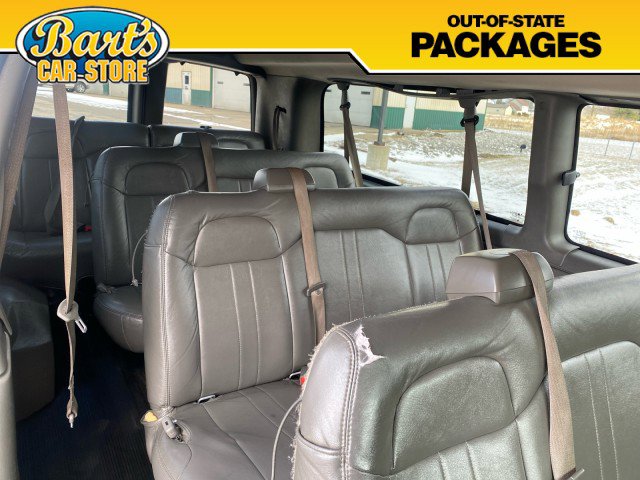 Used 2019 Chevrolet Express 3500 LS RWD image 12