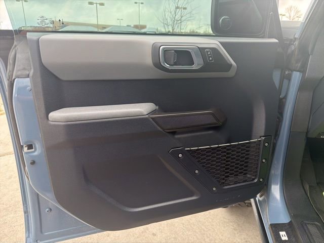 Used 2024 Ford Bronco Everglades image 10
