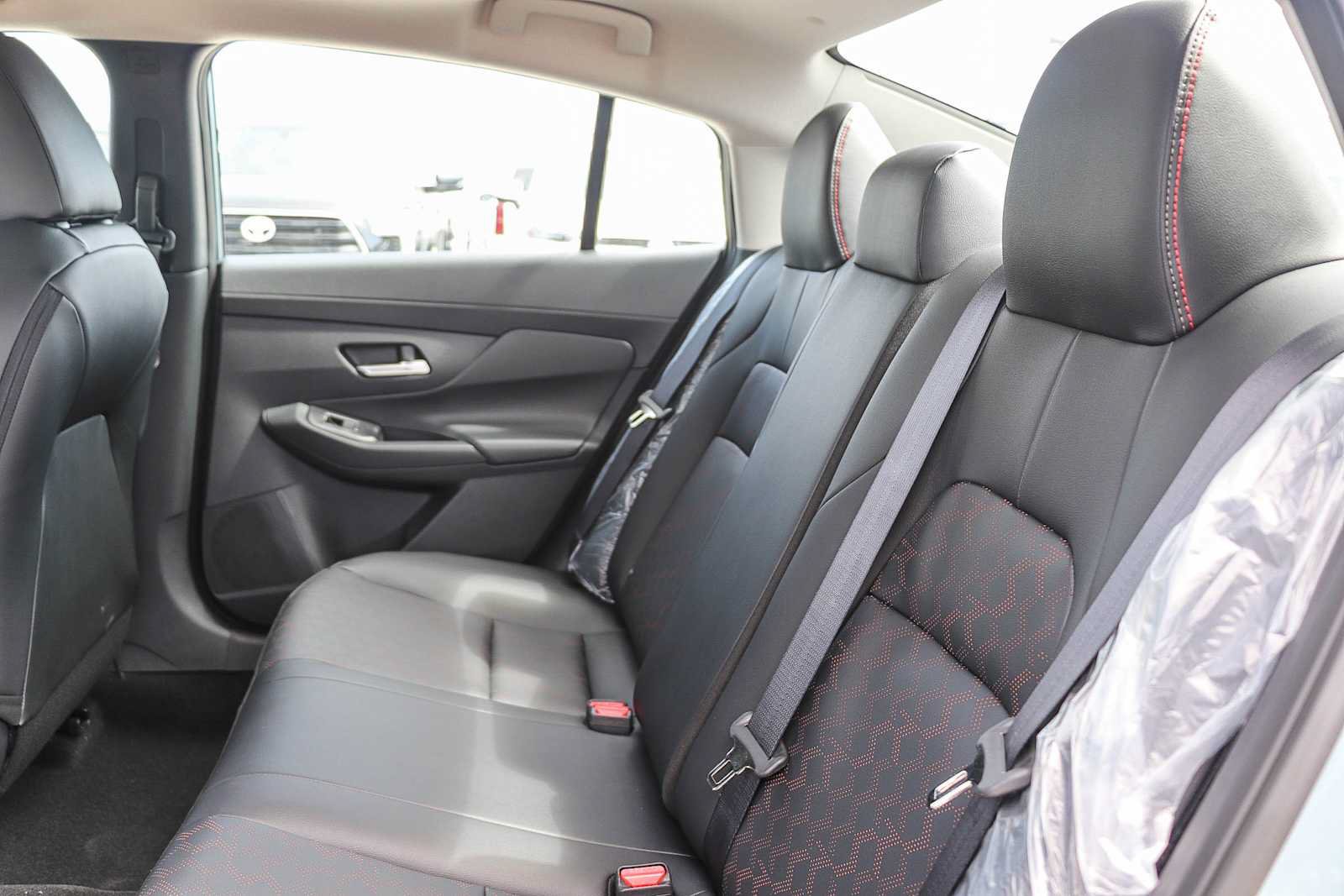 New 2027 Nissan Sentra SR w/ SR Premium Package FWD image 20