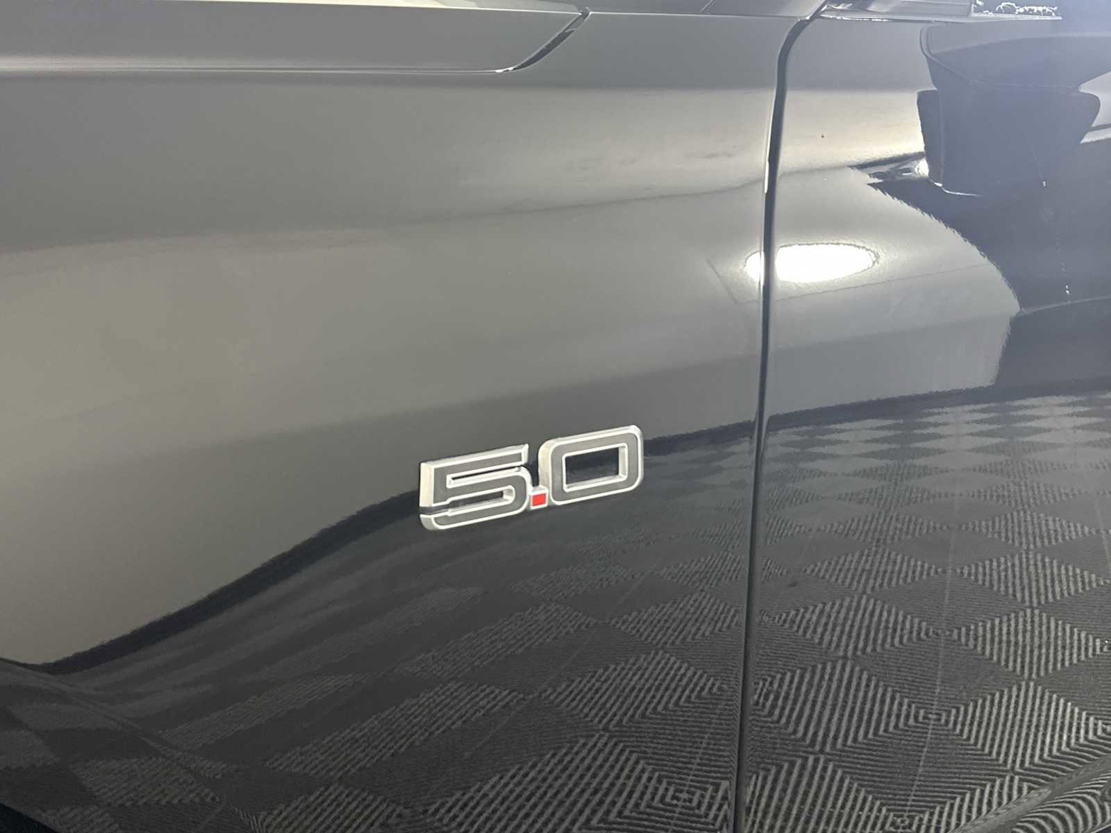 Used 2025 Ford Mustang GT Premium image 15