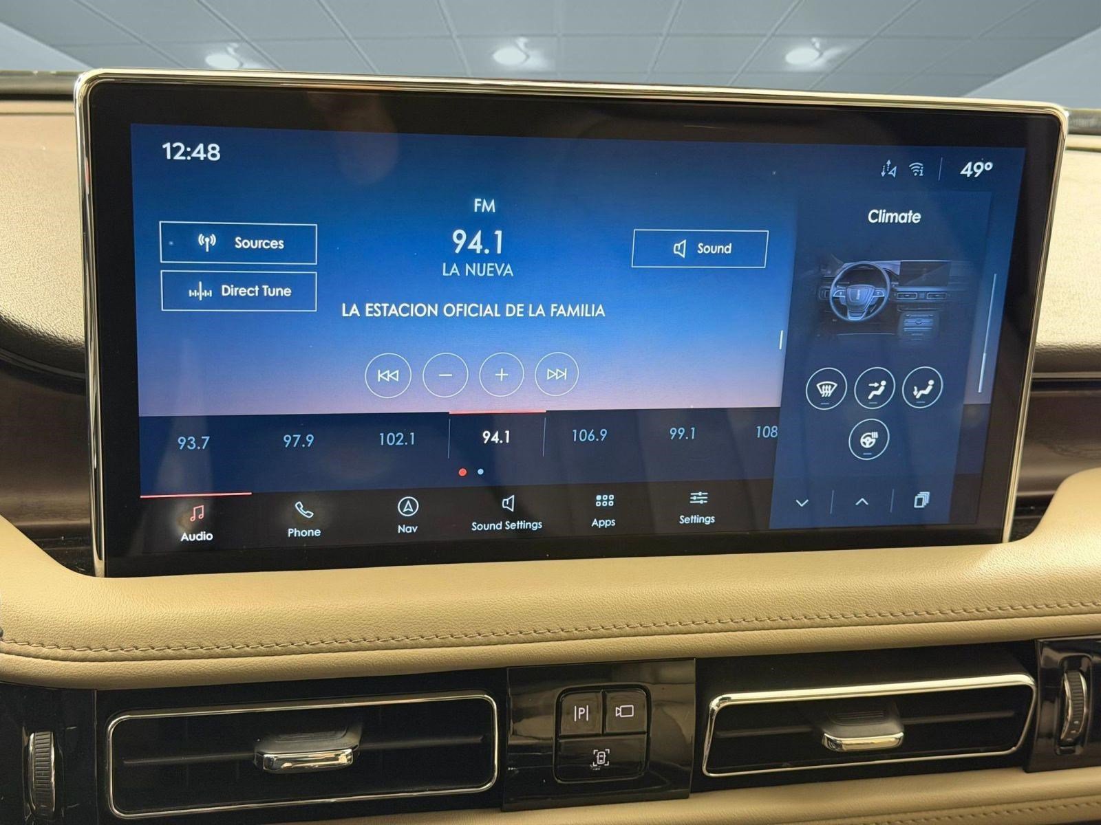 Used 2023 Lincoln Nautilus Reserve w/ Luxury Package image 26