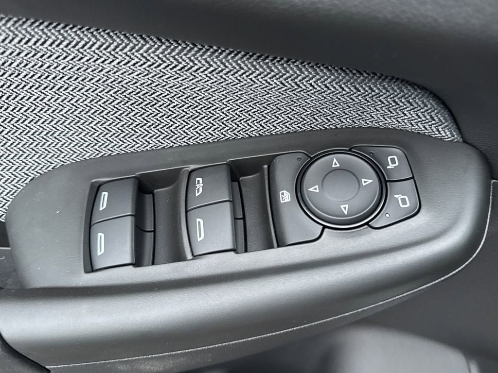 New 2026 Chevrolet TrailBlazer LT w/ Midnight Edition FWD image 21