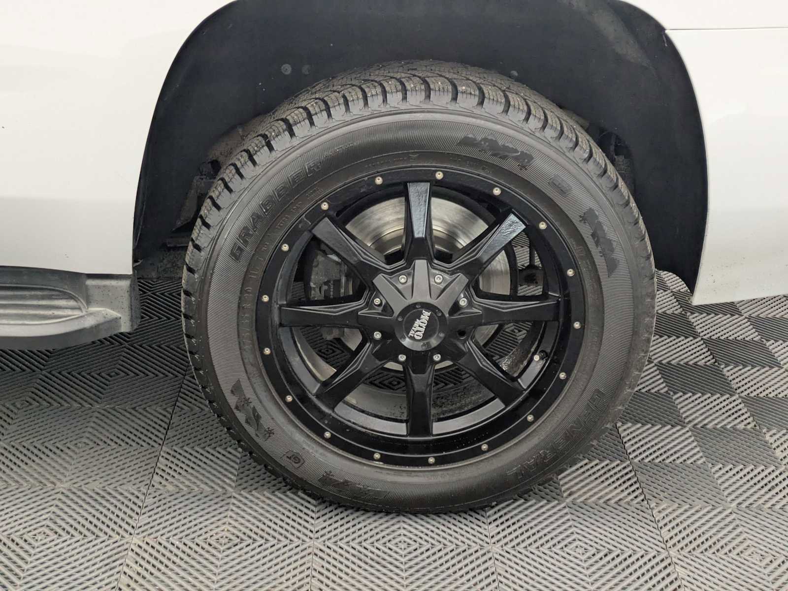 Used 2015 Chevrolet Tahoe LT AWD/4WD image 14