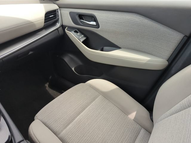 Certified 2023 Nissan Rogue SV FWD image 23