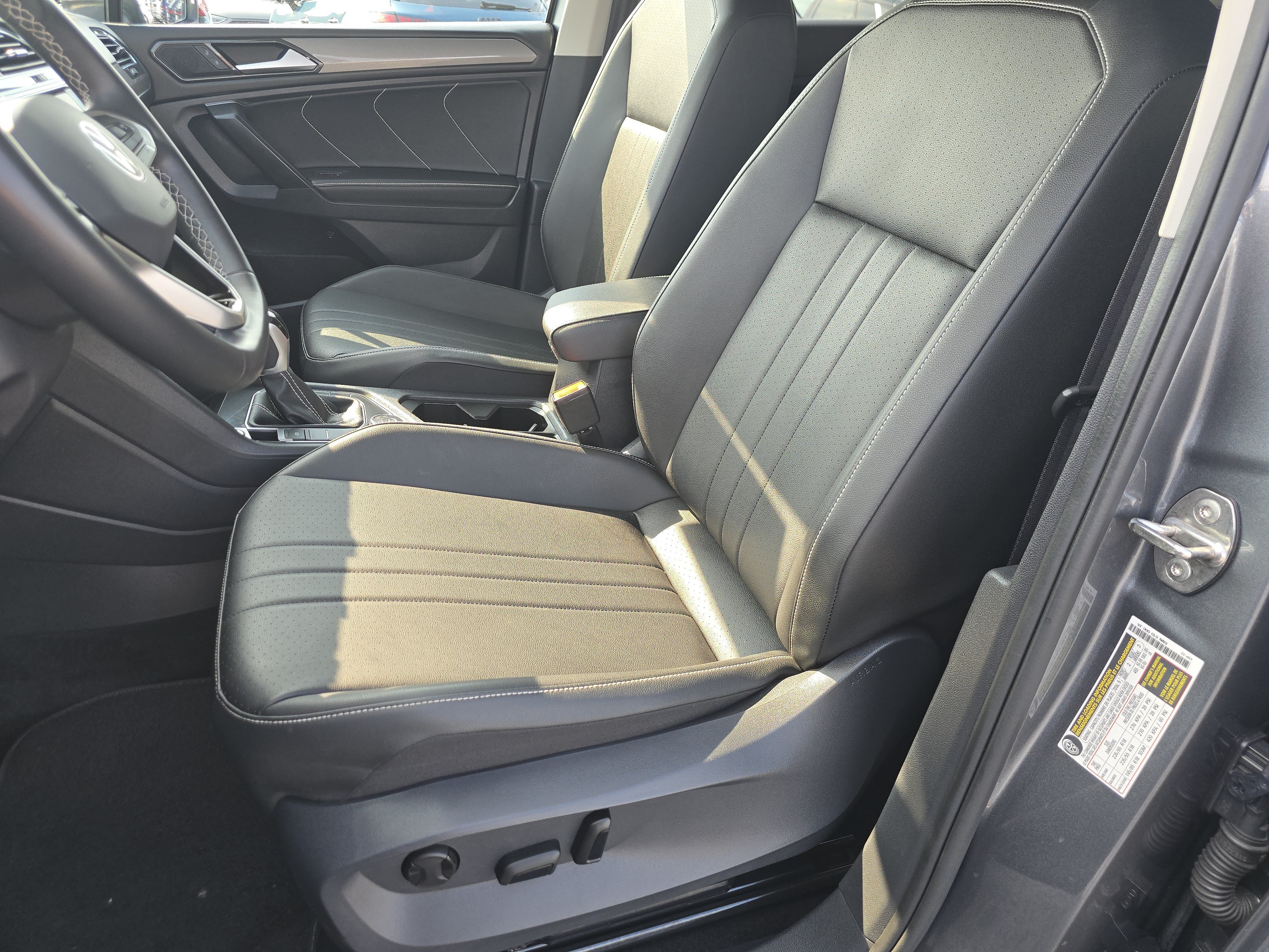 Certified 2023 Volkswagen Tiguan SE AWD/4WD image 20
