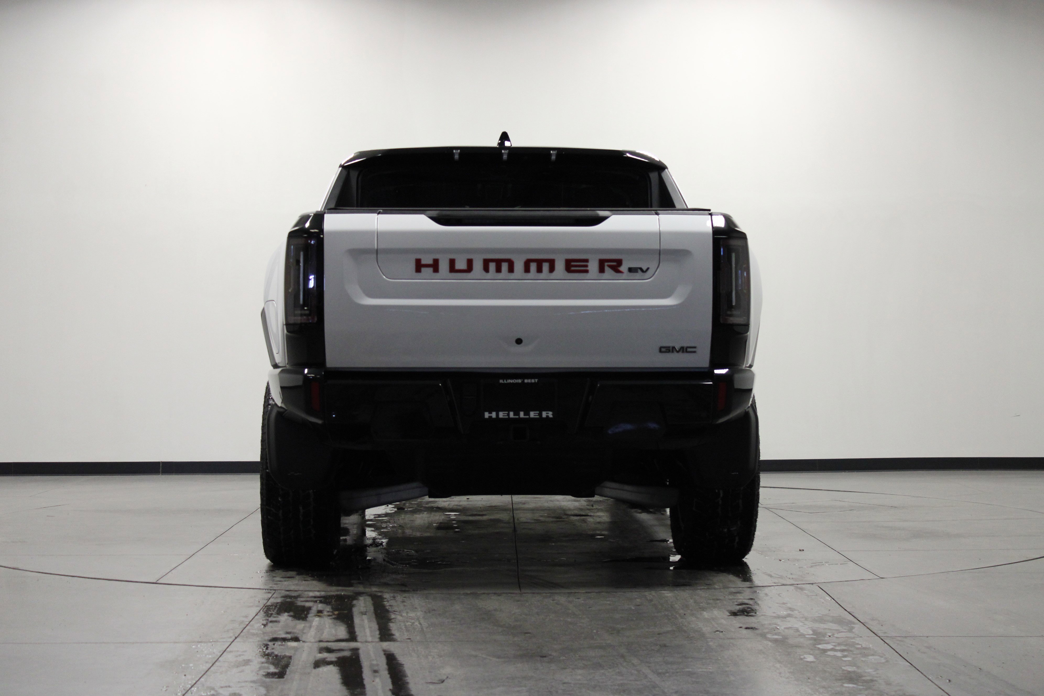 Used 2025 GMC Hummer EV 2X w/ LPO, Sport Package image 5