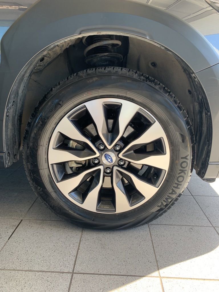 Certified 2025 Subaru Outback Limited XT image 28