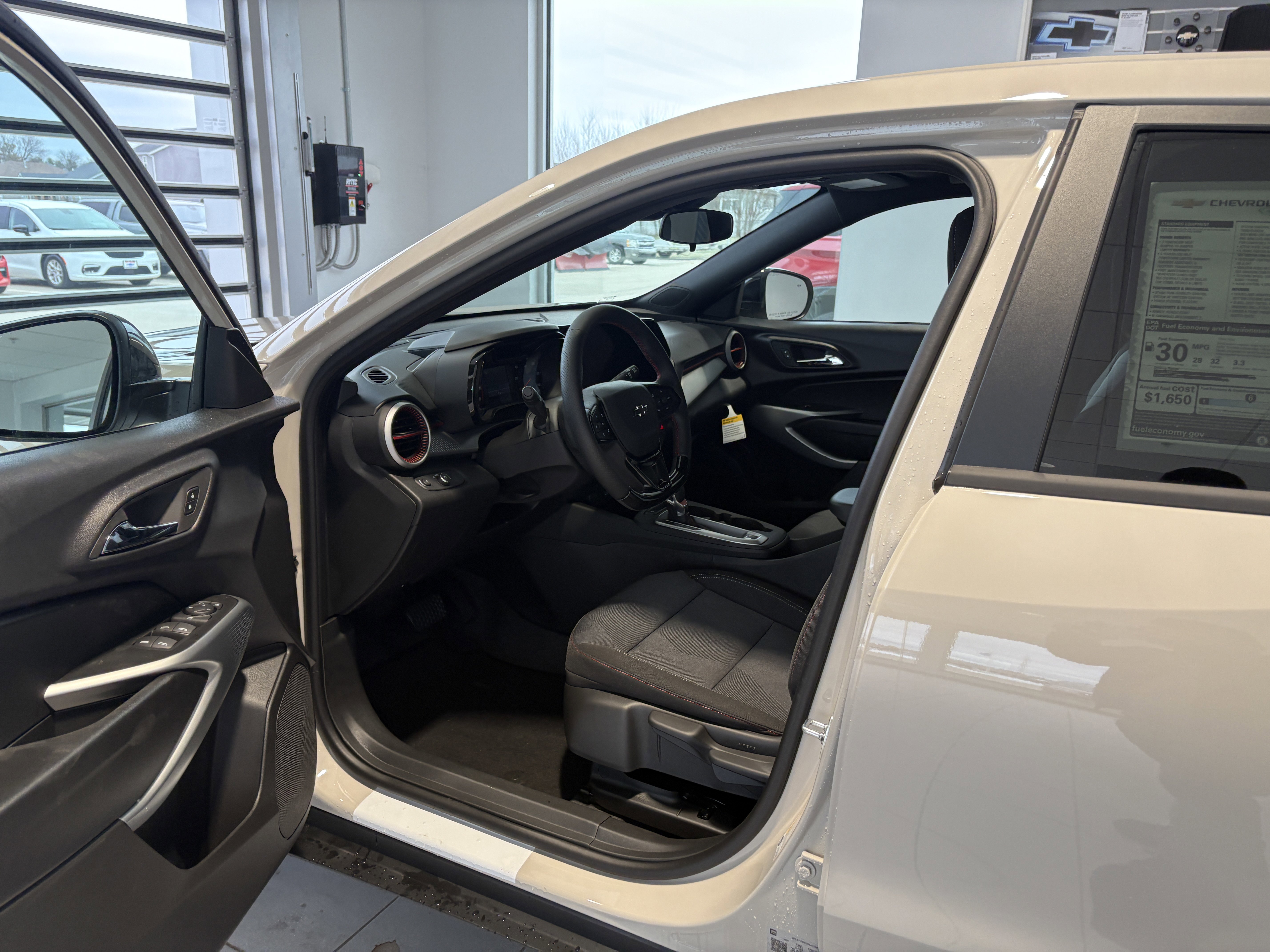 New 2026 Chevrolet Trax RS w/ Driver Confidence Package image 9