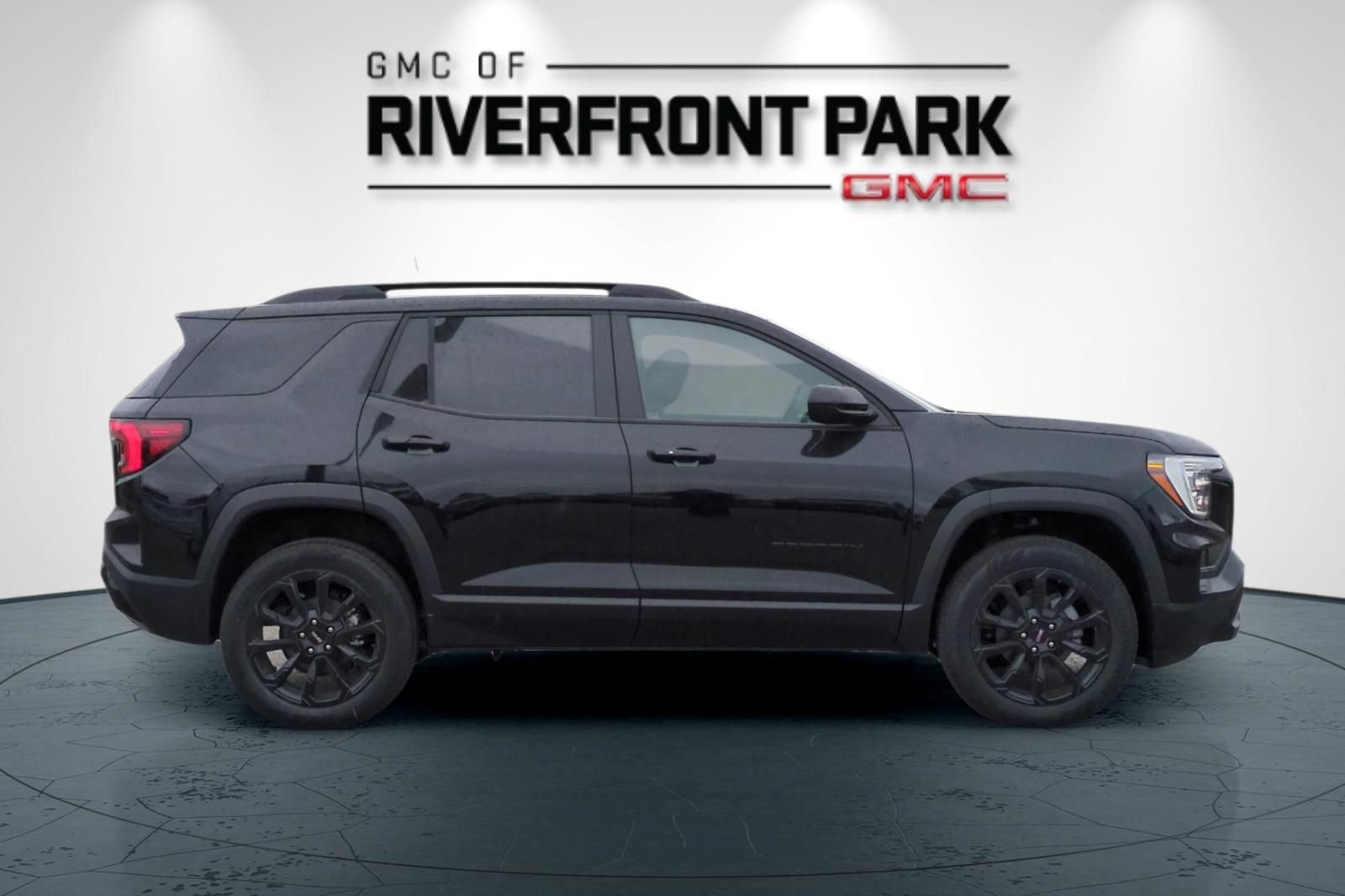 New 2026 GMC Terrain Elevation w/ Elevation Premium Package AWD/4WD image 2