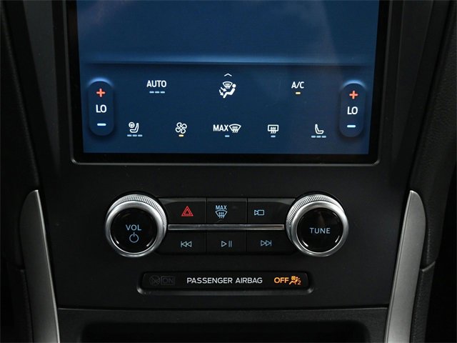 Used 2021 Ford Edge ST-Line image 31