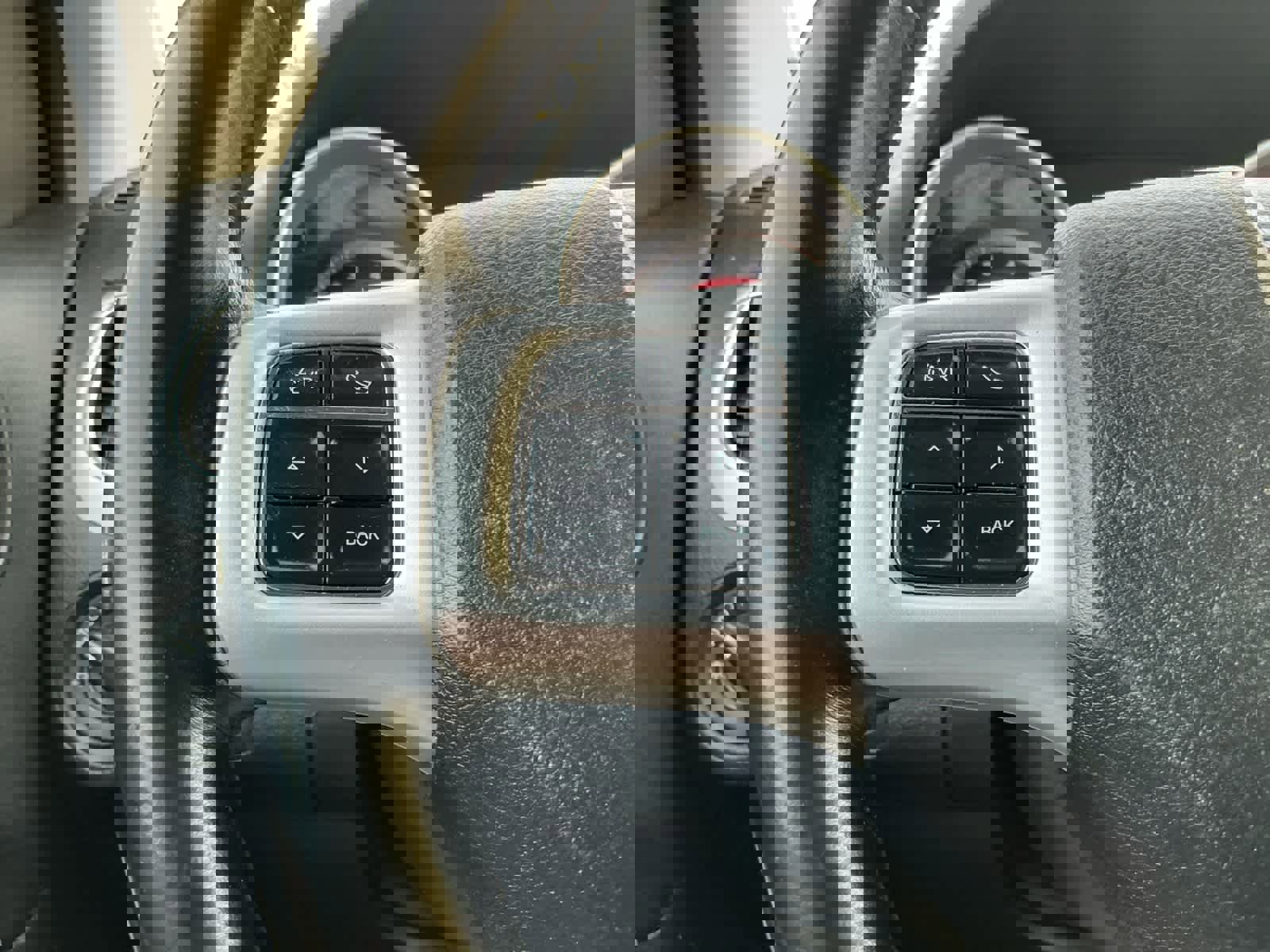 Used 2020 Dodge Journey SE w/ SE Popular Equipment Group image 17