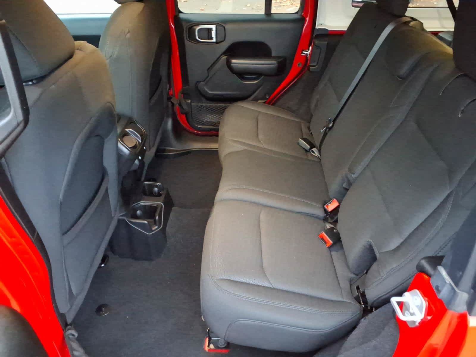 Used 2019 Jeep Wrangler Unlimited Sport S AWD/4WD image 9
