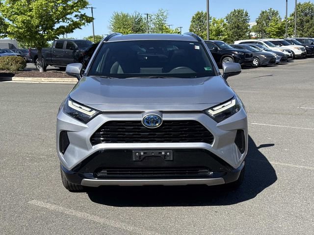 Used 2023 Toyota RAV4 SE w/ Convenience Package image 6