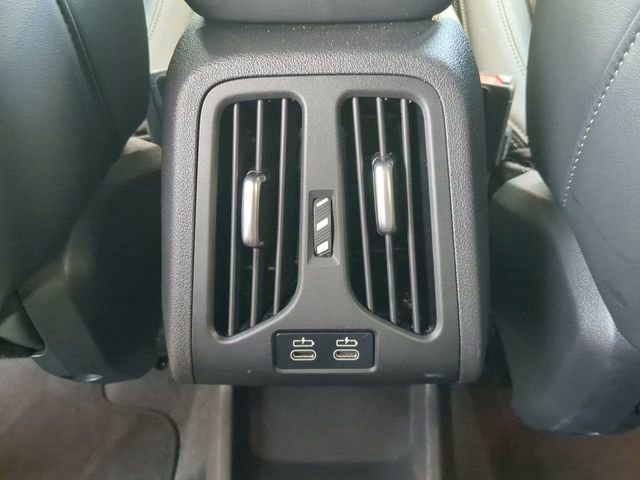 Used 2025 BMW X2 xDrive28i image 17