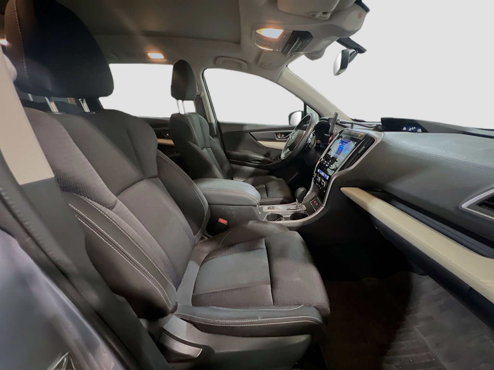 Used 2019 Subaru Ascent Premium image 22