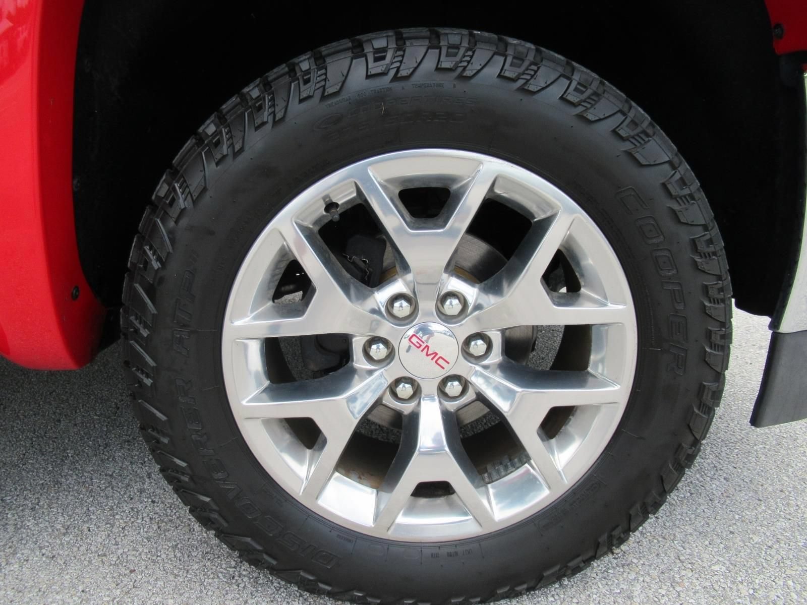 Used 2018 GMC Sierra 1500 SLT w/ SLT Premium Package AWD/4WD image 8