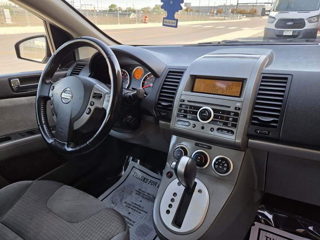 Used 2008 Nissan Sentra 2.0 S w/ Convenience Plus Pkg FWD image 10