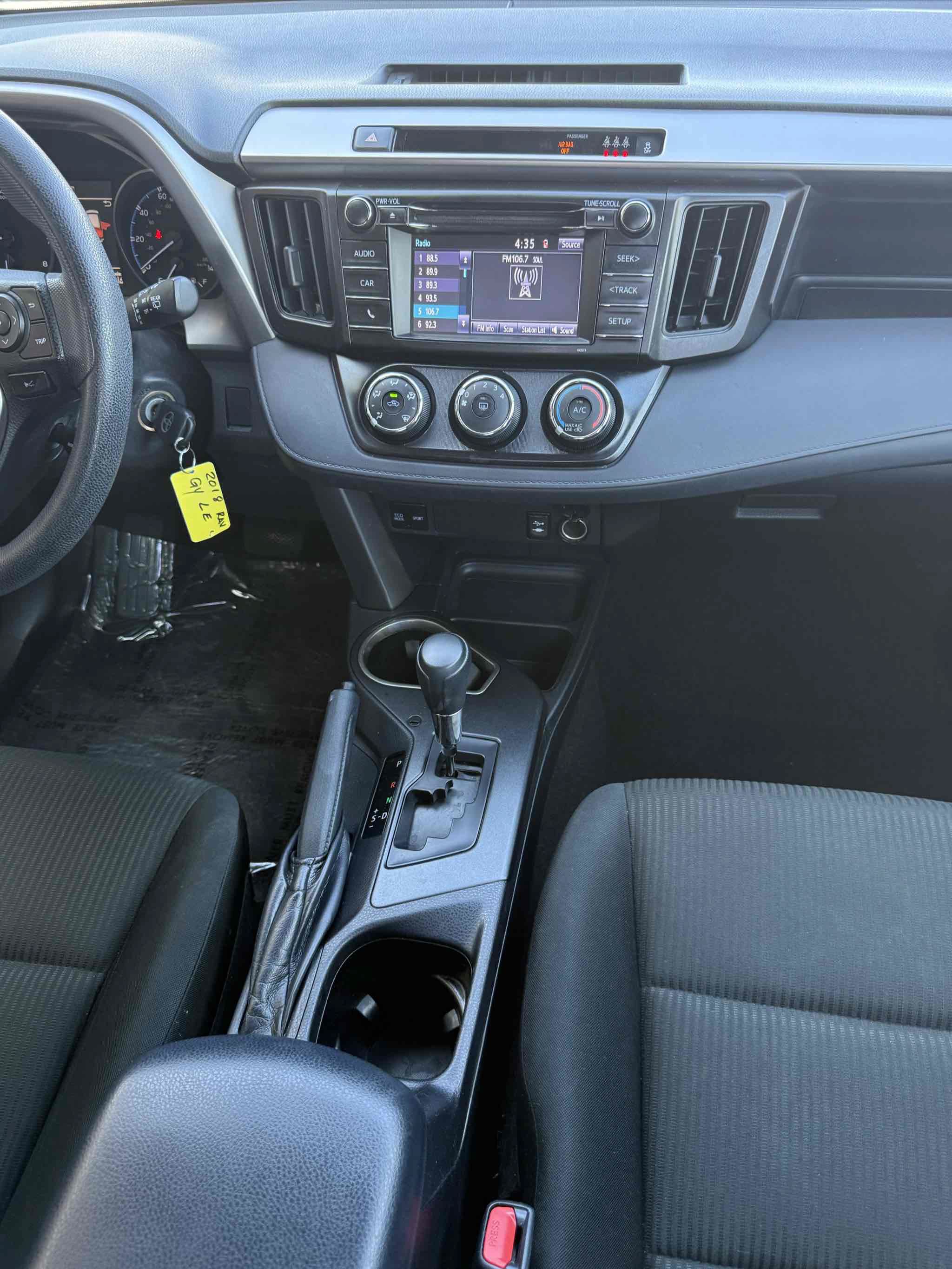 Used 2018 Toyota RAV4 LE w/ All Weather Liner Package FWD image 24