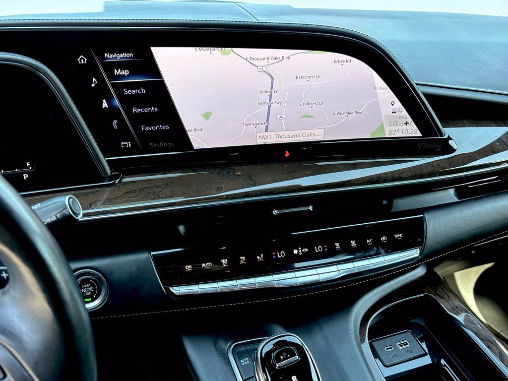 Used 2021 Cadillac Escalade Sport Platinum w/ LPO, ONYX Package AWD/4WD image 26
