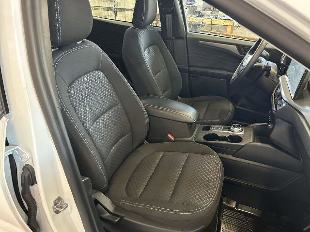 Certified 2024 Ford Escape Active w/ Tech Pack #1 AWD/4WD image 25