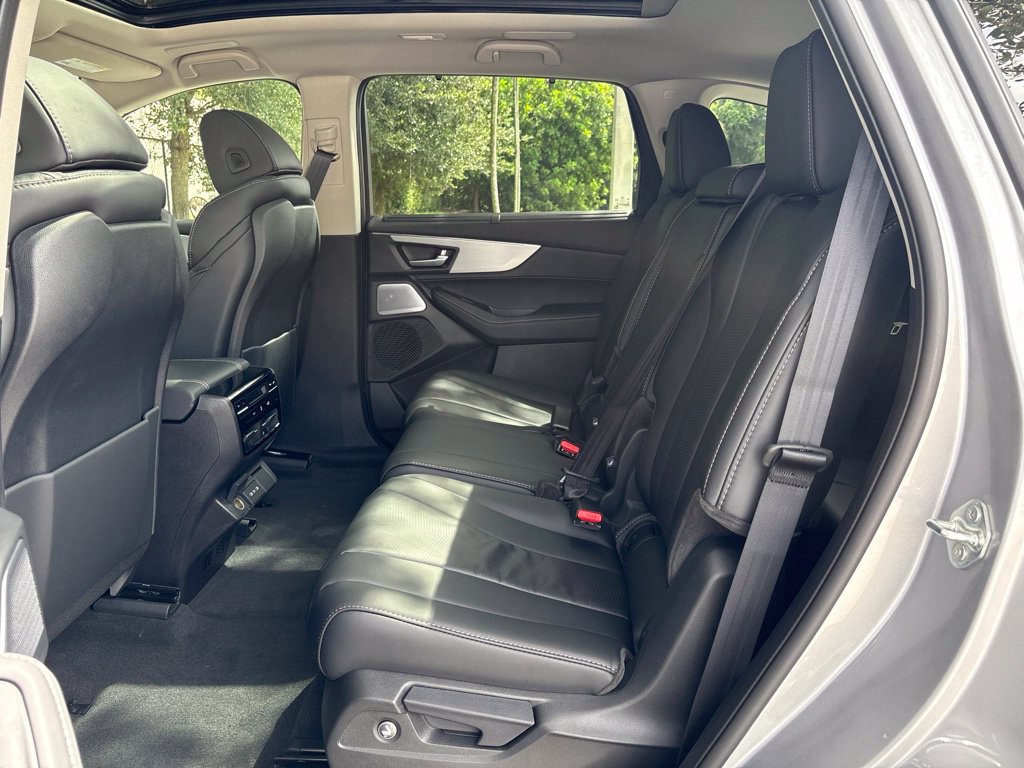 New 2026 Acura MDX w/ Technology Package FWD image 19