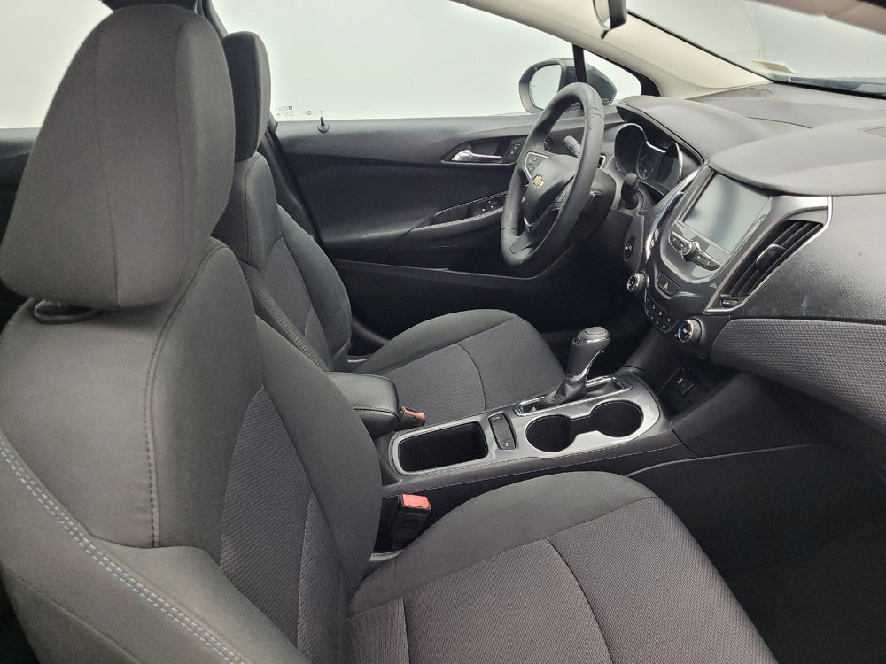 Used 2016 Chevrolet Cruze LT w/ Convenience Package image 21