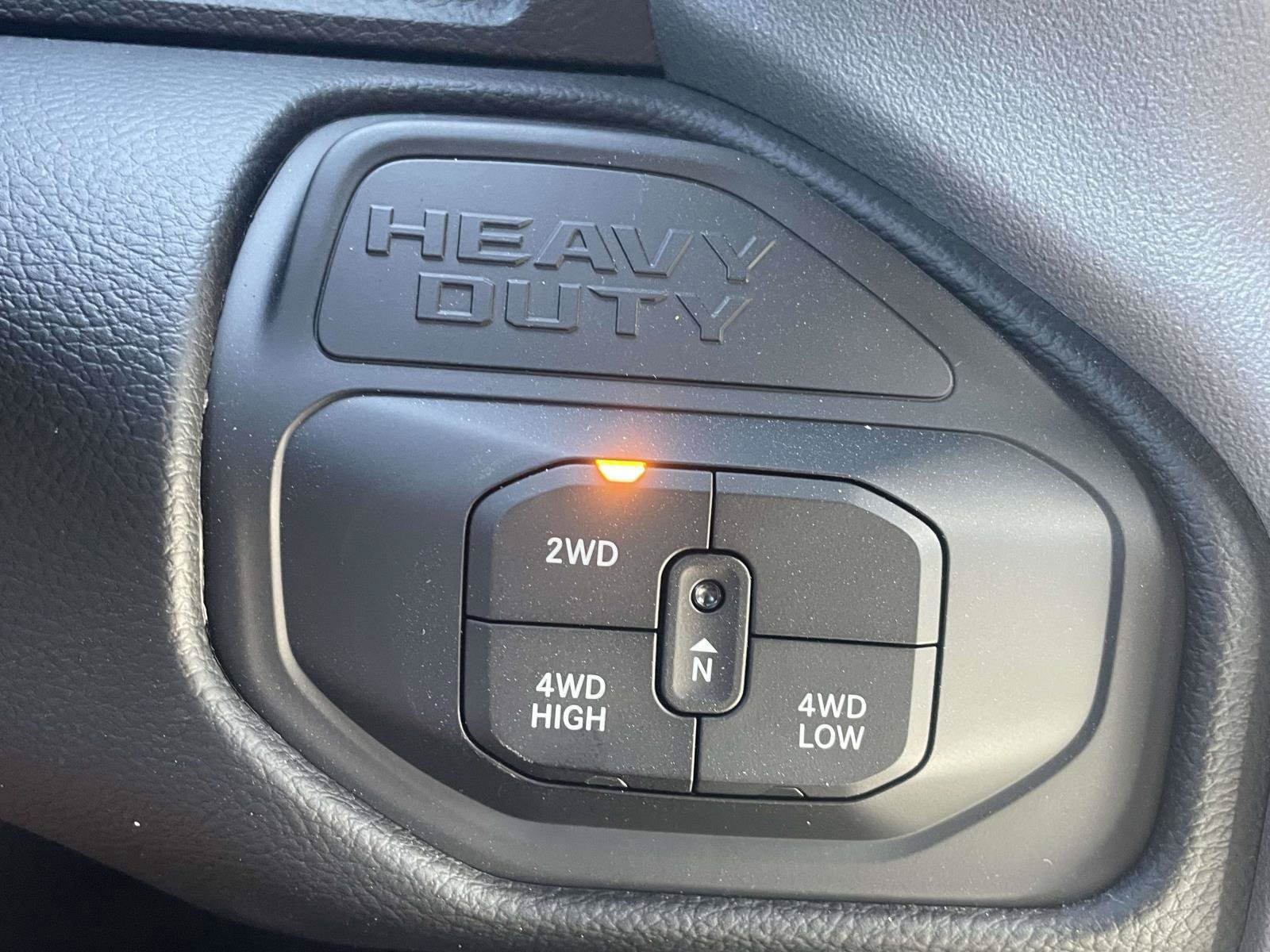 New 2026 RAM 2500 Big Horn AWD/4WD image 14