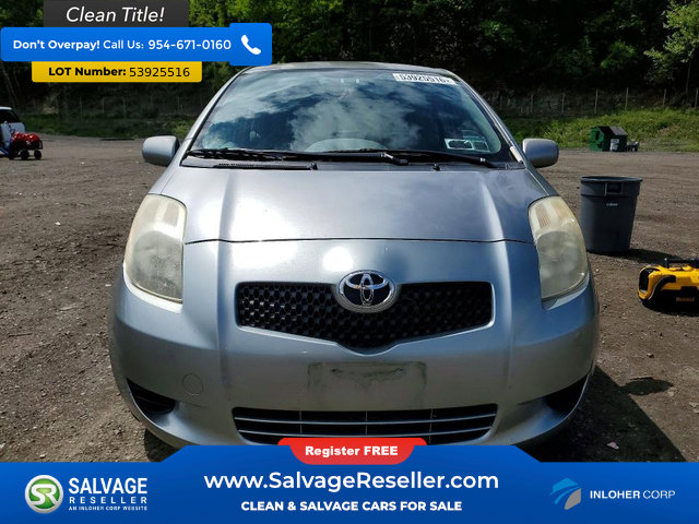Used 2008 Toyota Yaris 2-Door Hatchback FWD image 7