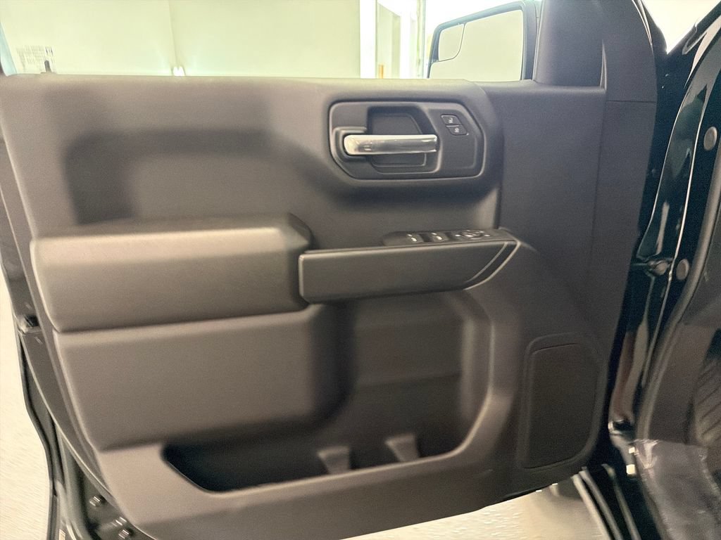 New 2026 GMC Sierra 1500 Pro w/ Graphite Edition AWD/4WD image 12