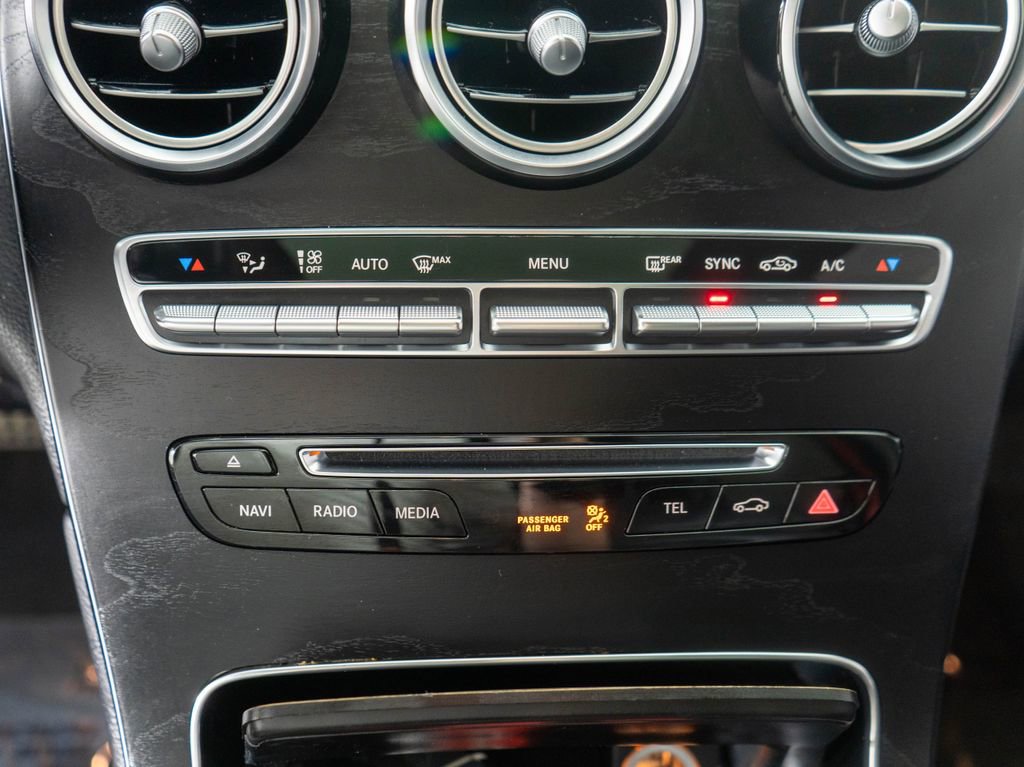 Used 2018 Mercedes-Benz GLC 43 AMG 4MATIC image 20