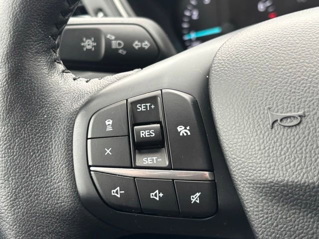 Used 2020 Ford Escape SEL image 18