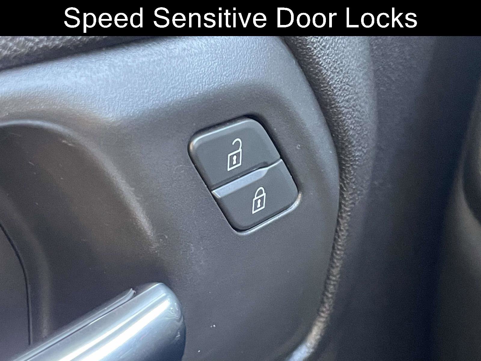 Used 2024 Chevrolet Silverado 2500 Custom w/ Custom Value Package image 12