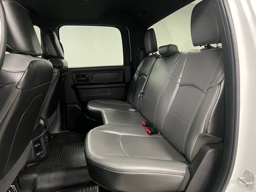 Used 2022 RAM 2500 Tradesman w/ Chrome Appearance Group image 46