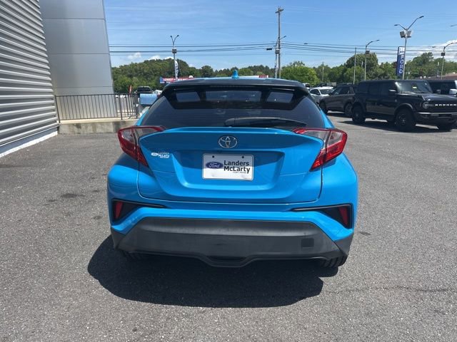 Used 2019 Toyota C-HR XLE FWD image 6