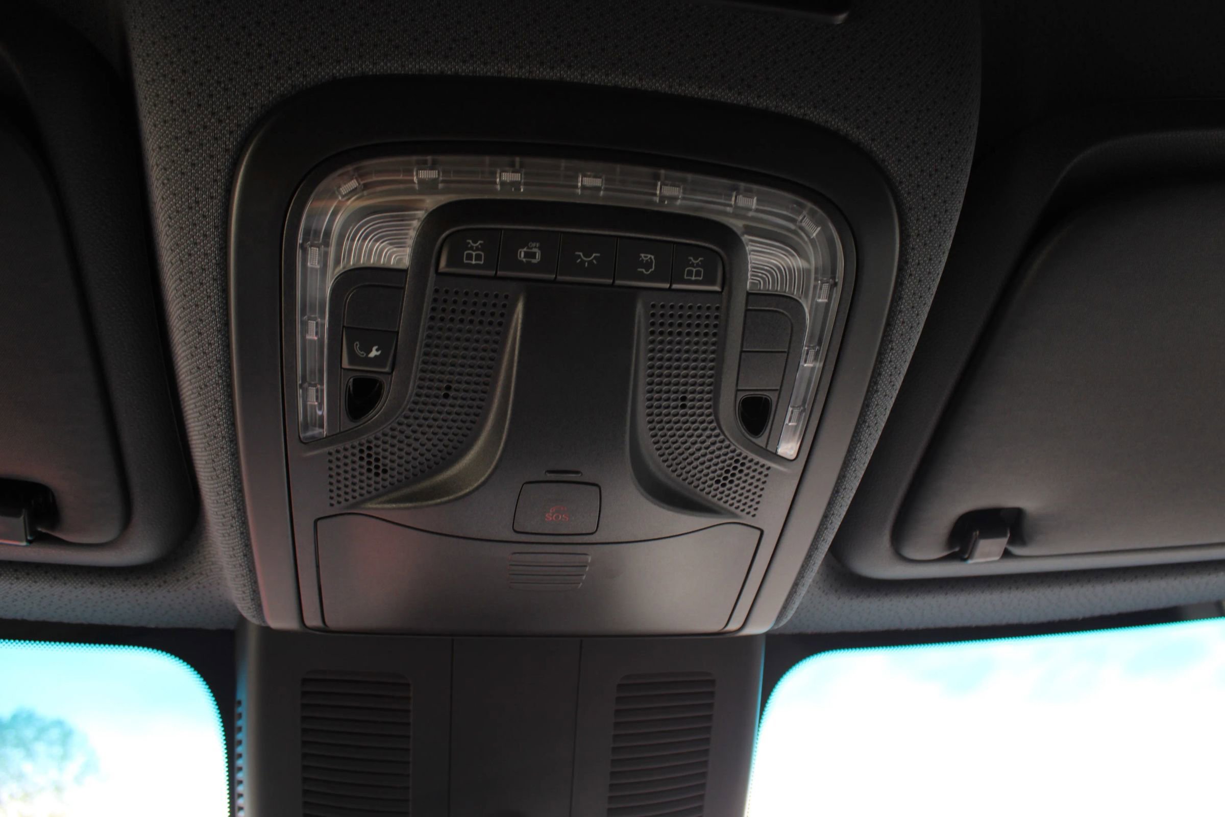 Used 2024 Mercedes-Benz Sprinter 2500 image 40